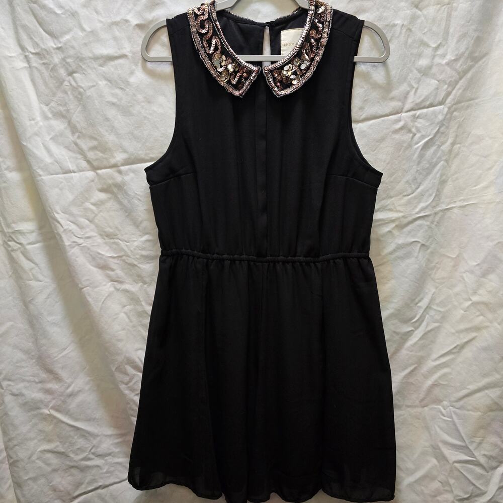 Modcloth black chiffon knee length sleeveless dress gold sequin beaded collar XL